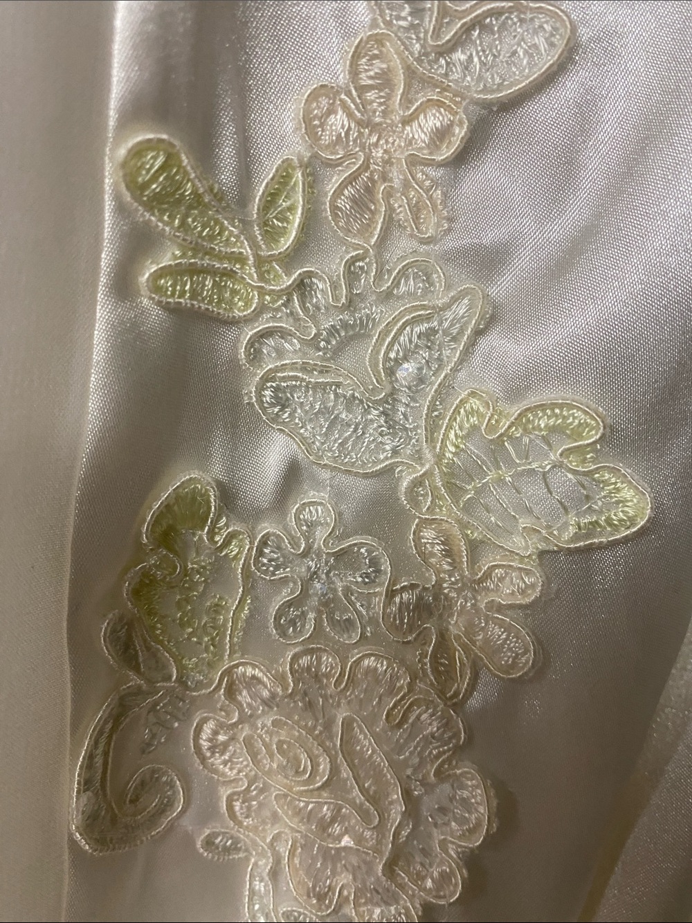 Ivory Embroidered Tie-Waist Robe - Picture 2 of 3